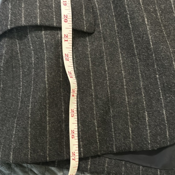 MaxMara Woman’s Classic & Trendy Wool Power Pinstriped Blazer - Picture 9 of 12